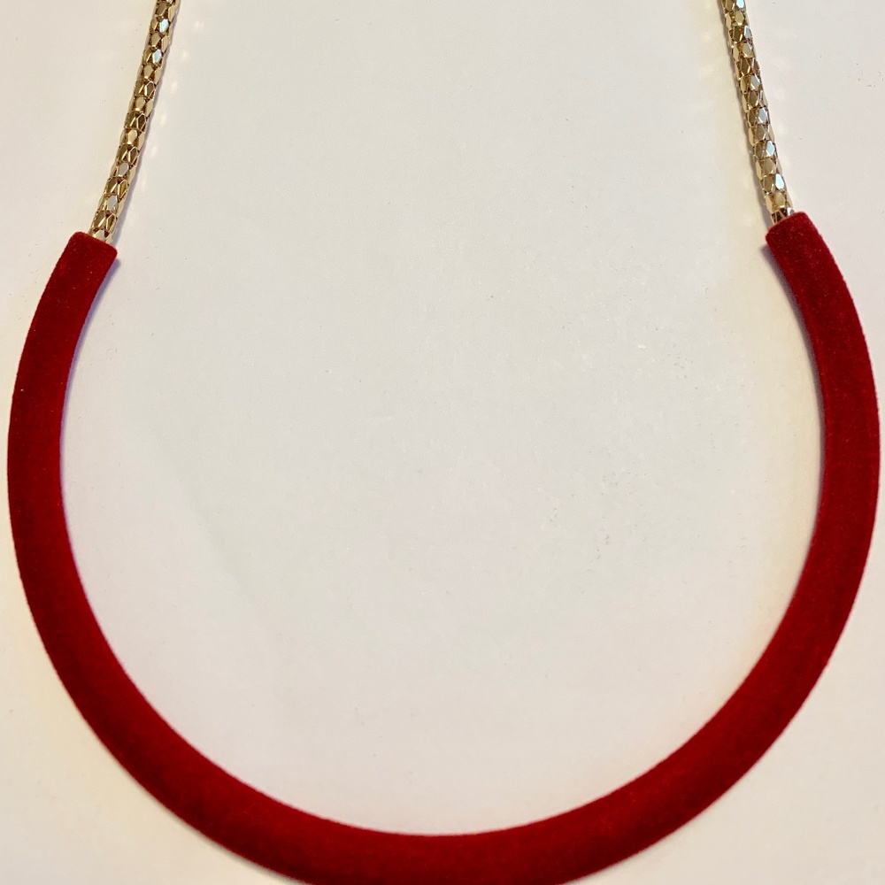 Fashion Modern Necklace for Women